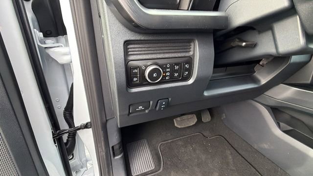 New 2026 Ford F350 Lariat w/ Lariat Ultimate Package image 33