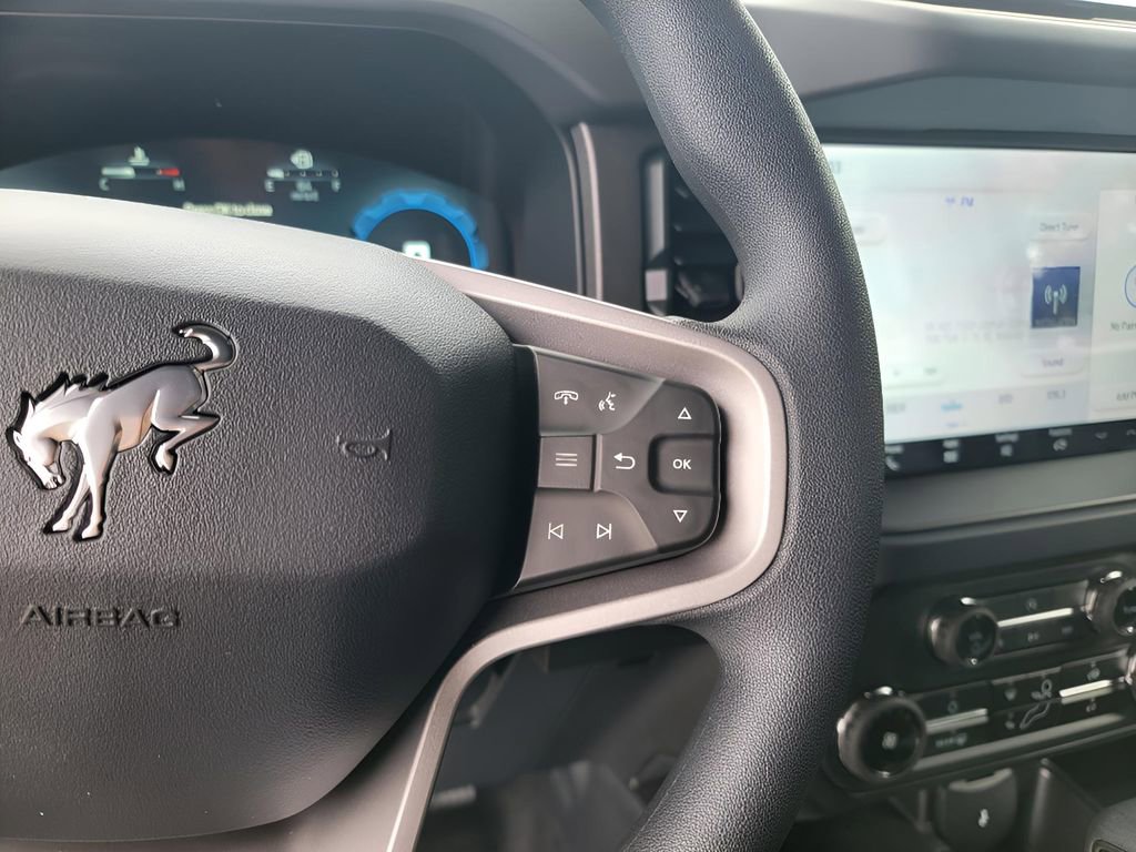 New 2025 Ford Bronco 4-Door image 18