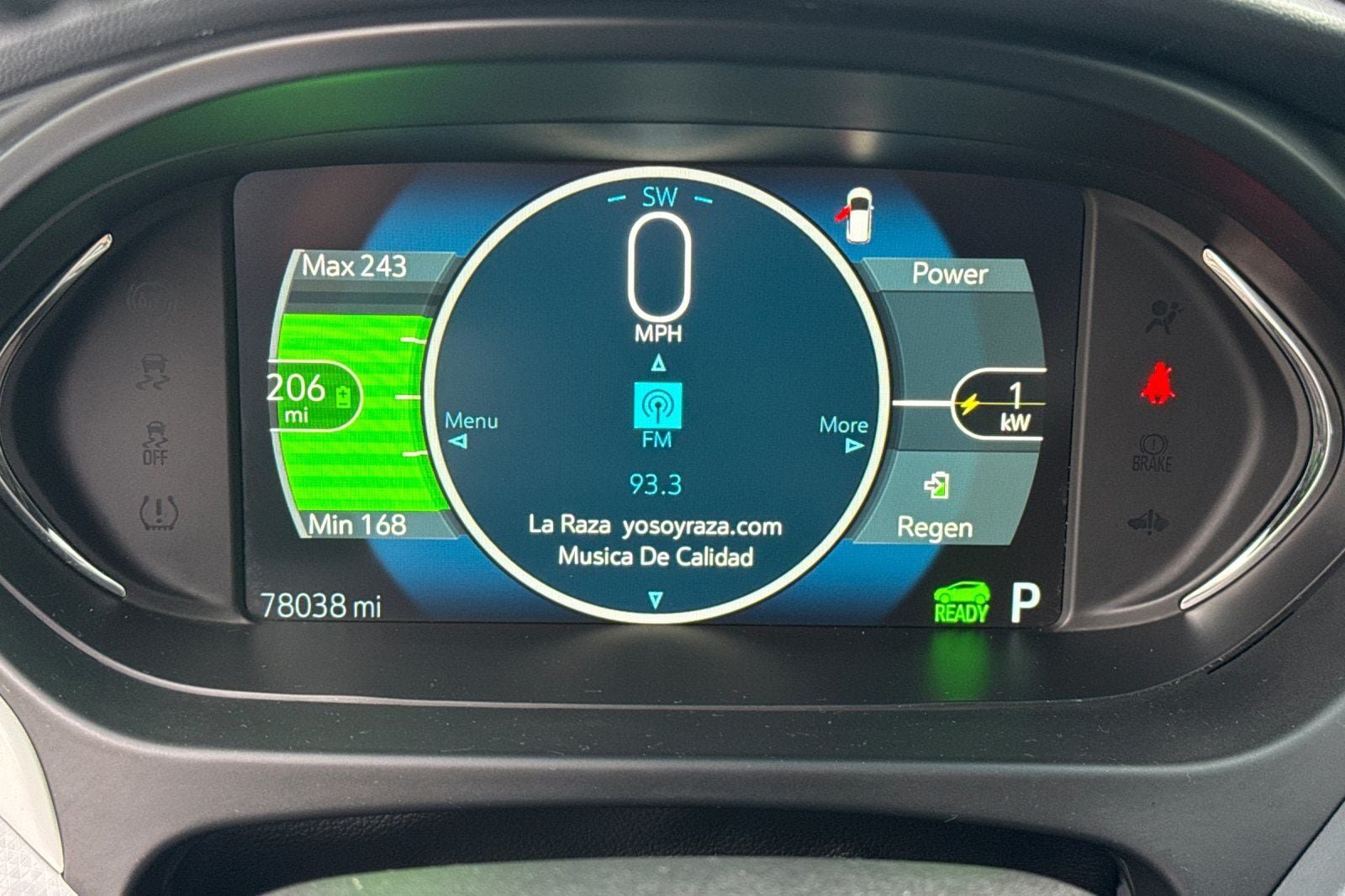 Used 2020 Chevrolet Bolt LT FWD image 30