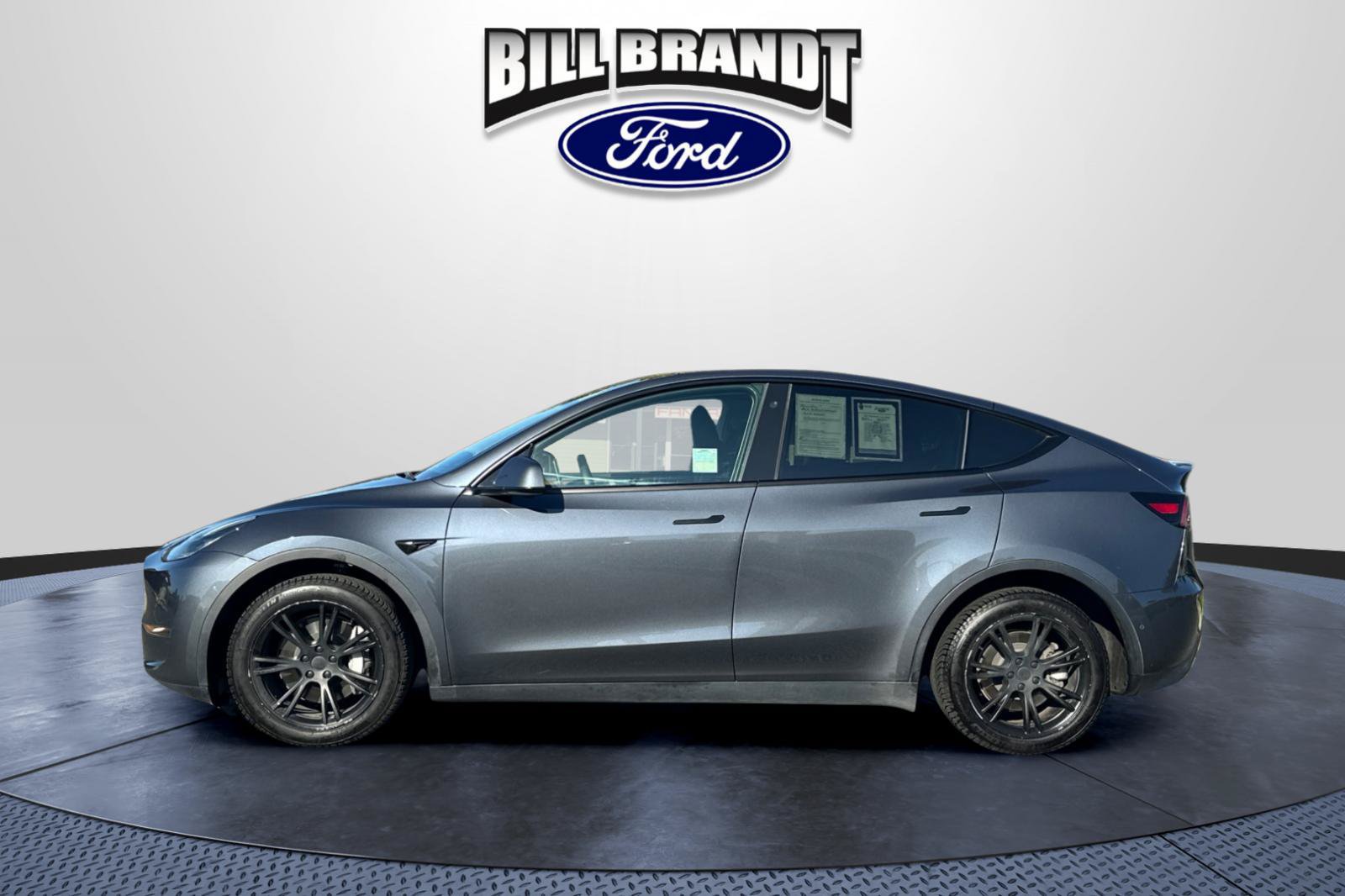 Used 2023 Tesla Model Y Long Range AWD/4WD image 6