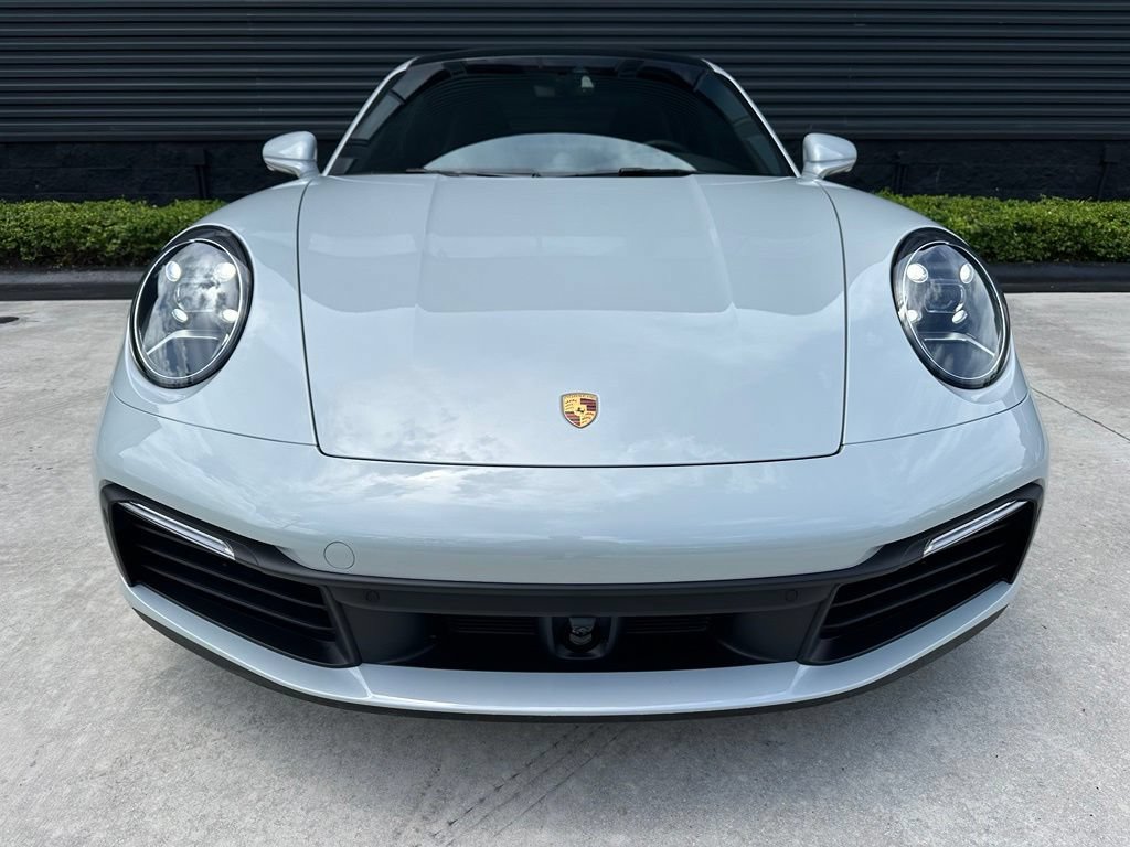 Certified 2024 Porsche 911 Carrera 4 AWD/4WD image 8