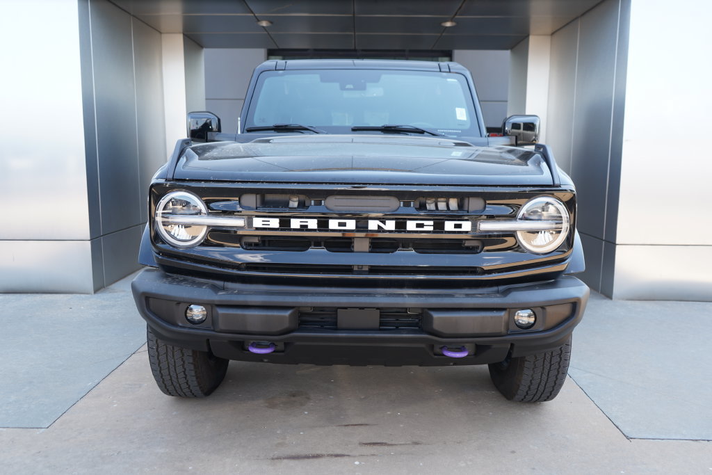 Certified 2025 Ford Bronco Outer Banks AWD/4WD image 4