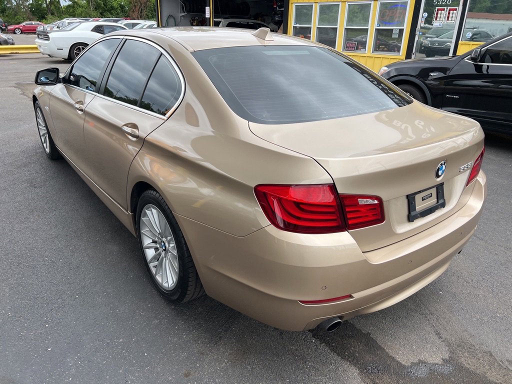 Used 2012 BMW 535i Sedan image 11