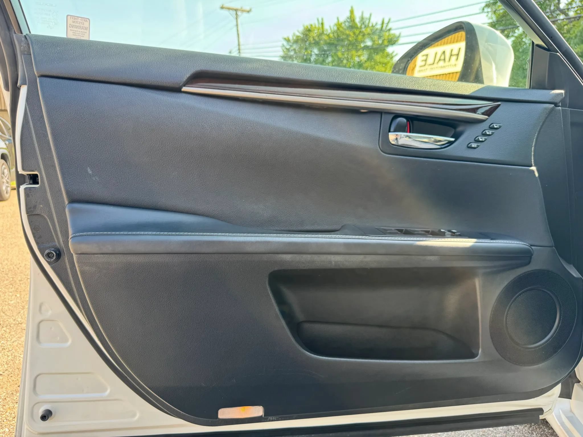 Used 2013 Lexus ES 350 w/ Luxury Pkg FWD image 24