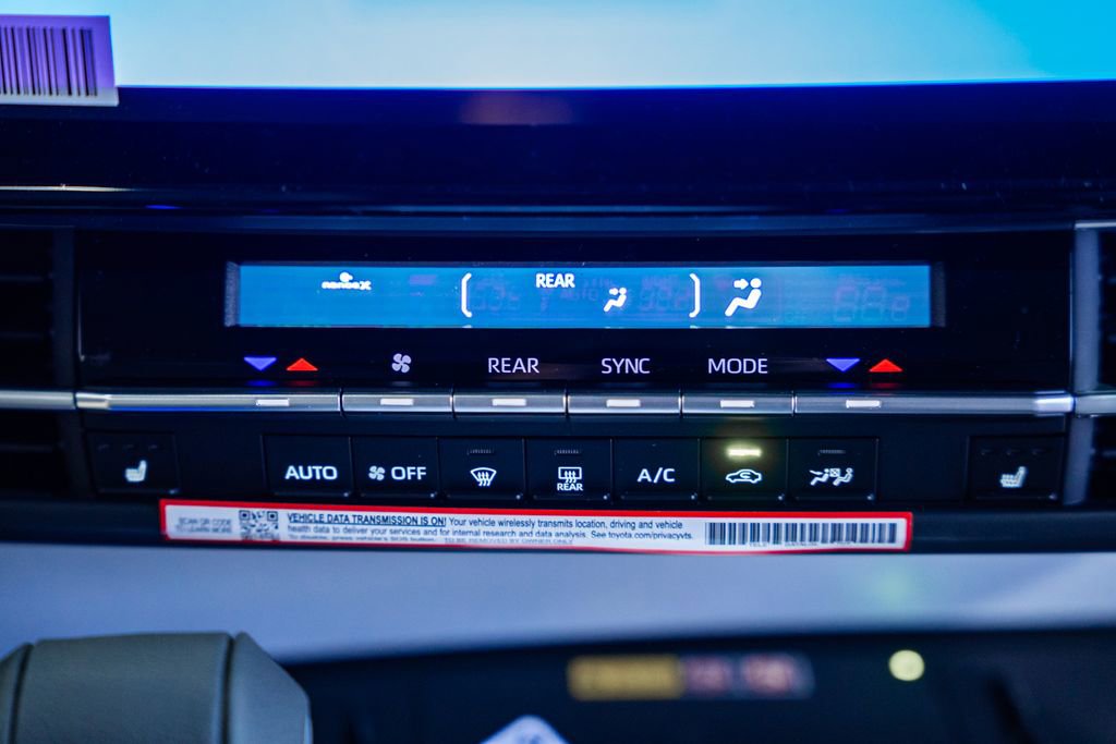 New 2026 Toyota Sienna XLE image 24