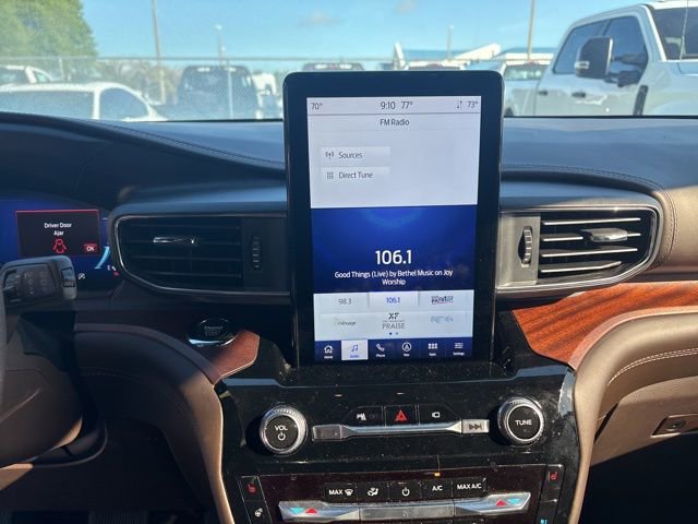 Used 2023 Ford Explorer King Ranch w/ Technology Package RWD image 12