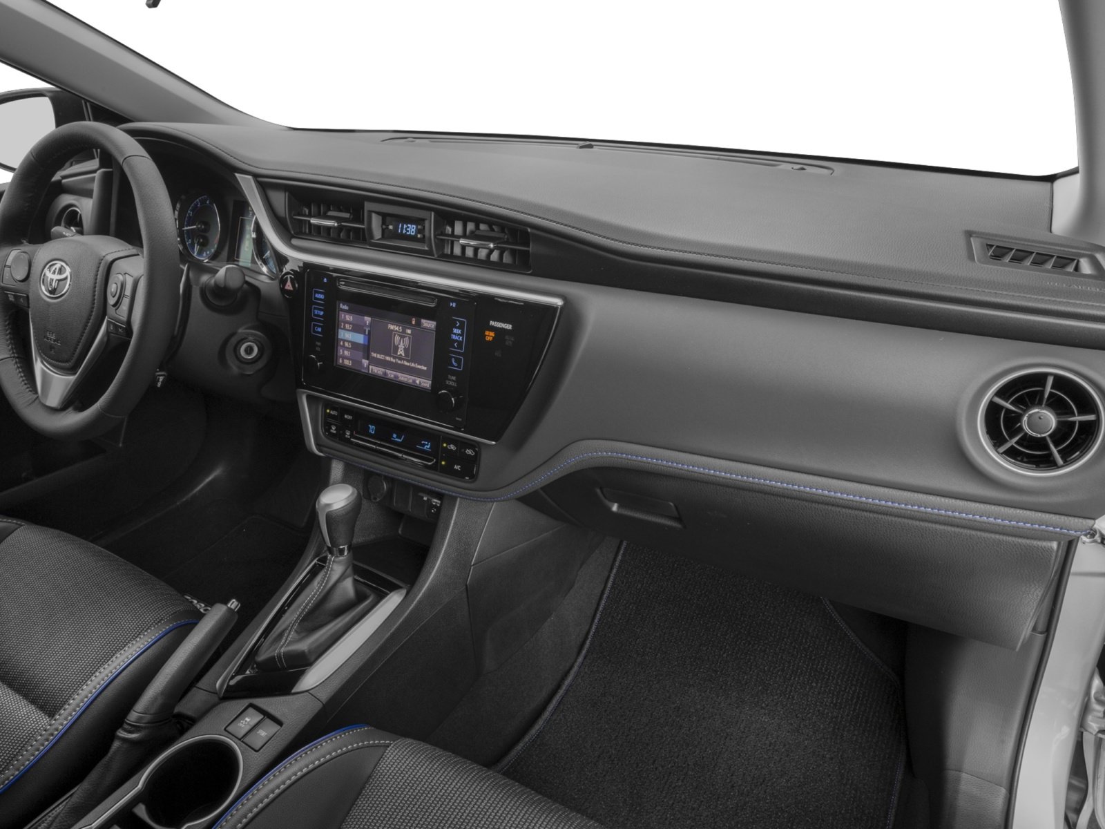 Used 2017 Toyota Corolla SE w/ SE Premium Package FWD image 13