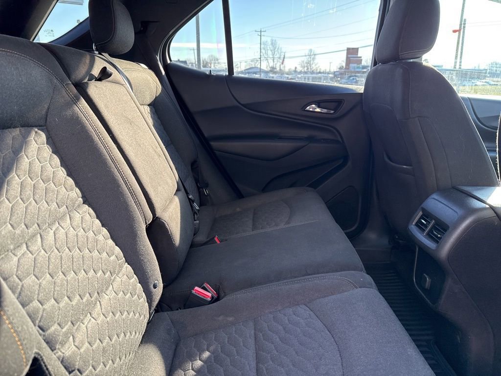Used 2018 Chevrolet Equinox LT image 31