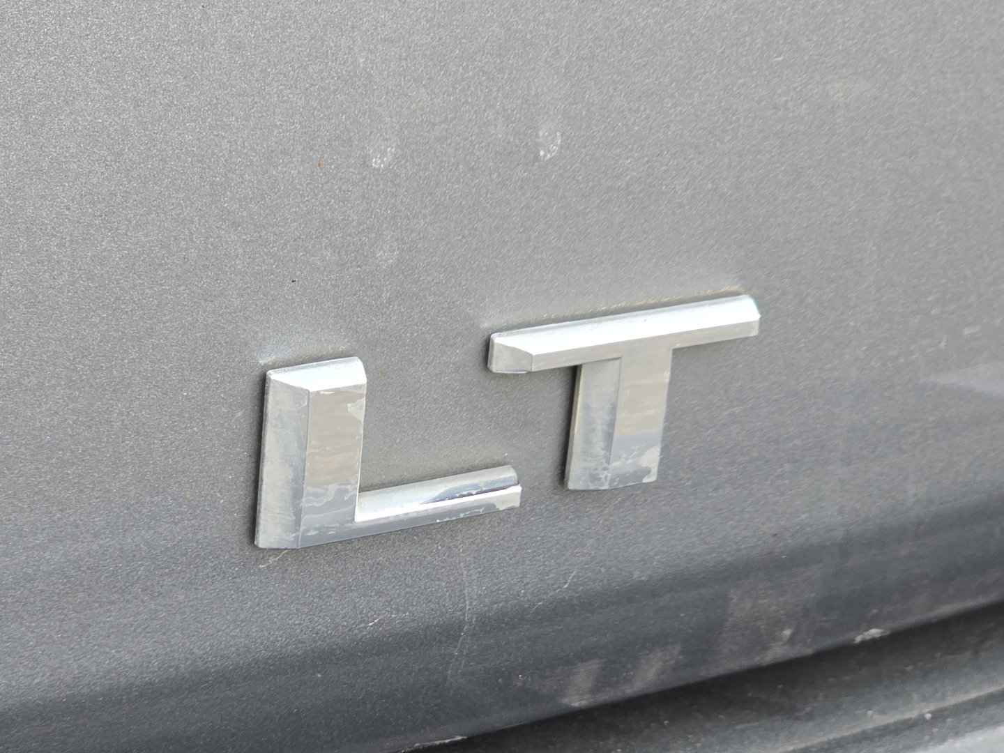 Used 2022 Chevrolet Suburban LT w/ LT Signature Plus Package image 21