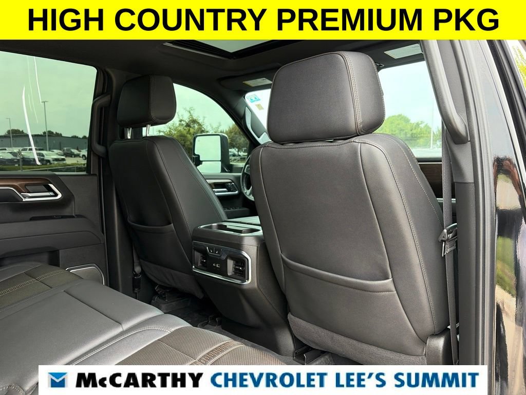 Used 2025 Chevrolet Silverado 2500 High Country w/ High Country Premium Package AWD/4WD image 42