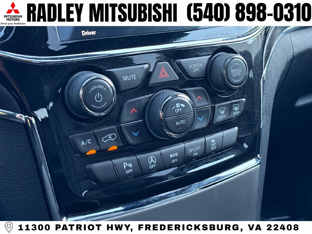Used 2021 Jeep Grand Cherokee Limited AWD/4WD image 10