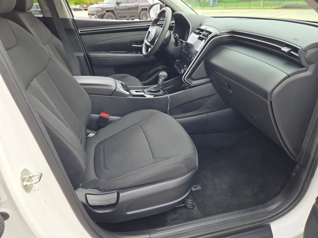 Used 2024 Hyundai Tucson SEL FWD image 6