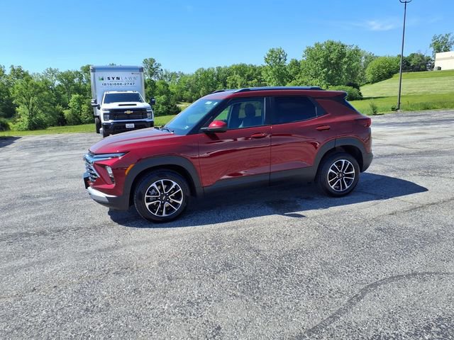 Used 2024 Chevrolet TrailBlazer LT w/ LT Cold Weather Package FWD image 33