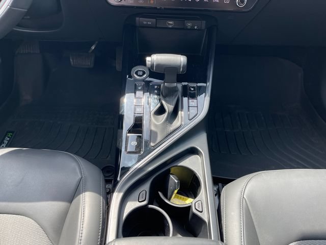Used 2024 Kia Niro EX FWD image 22