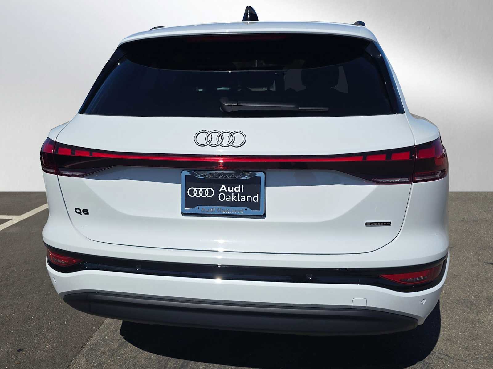 New 2025 Audi Q6 e-tron Premium Plus image 4