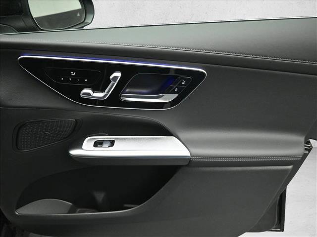 New 2026 Mercedes-Benz GLC 300 4MATIC image 29