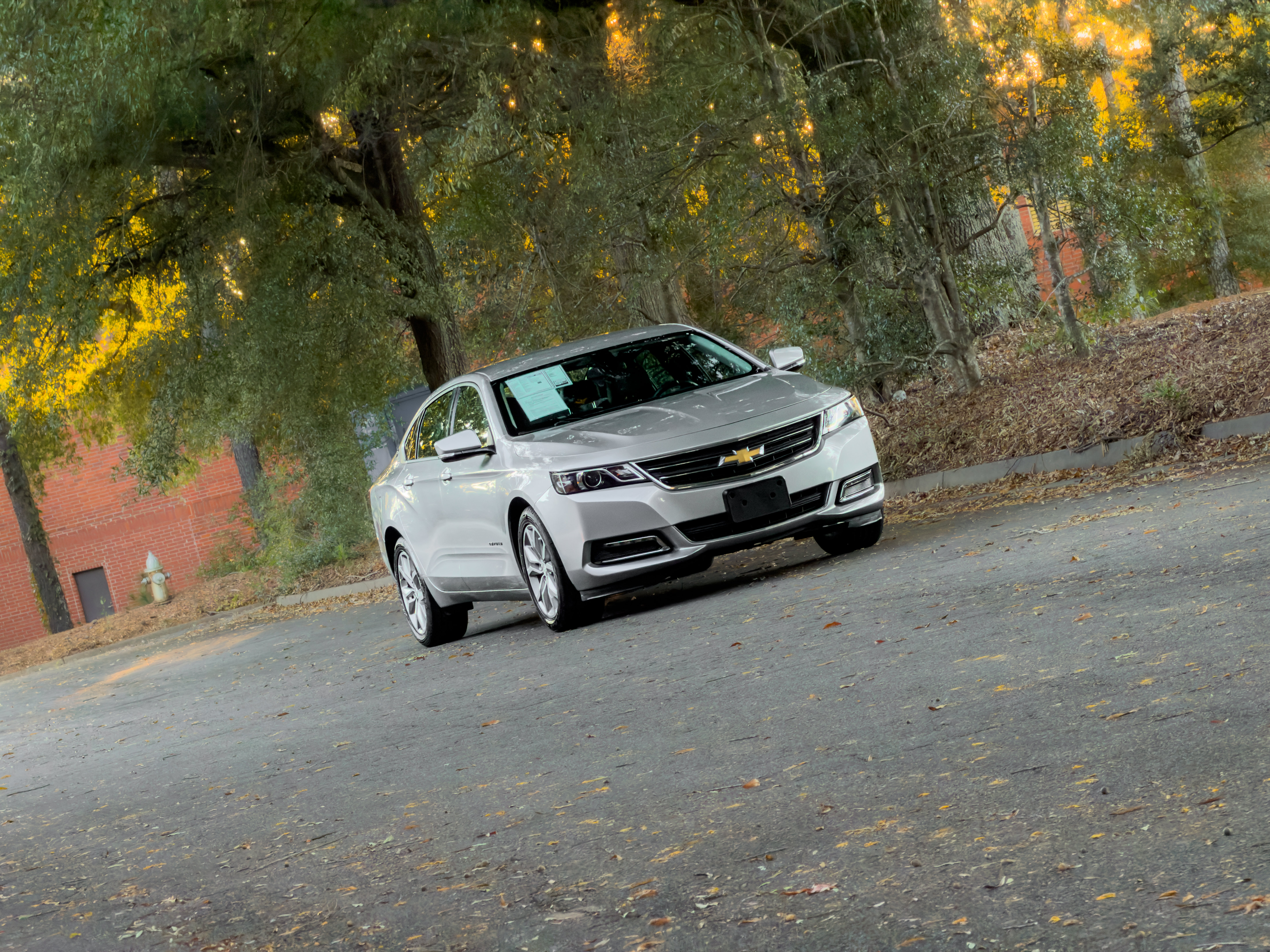 Used 2018 Chevrolet Impala LT FWD image 44