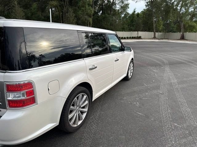 Used 2018 Ford Flex Limited w/ Equipment Group 301A AWD/4WD image 5
