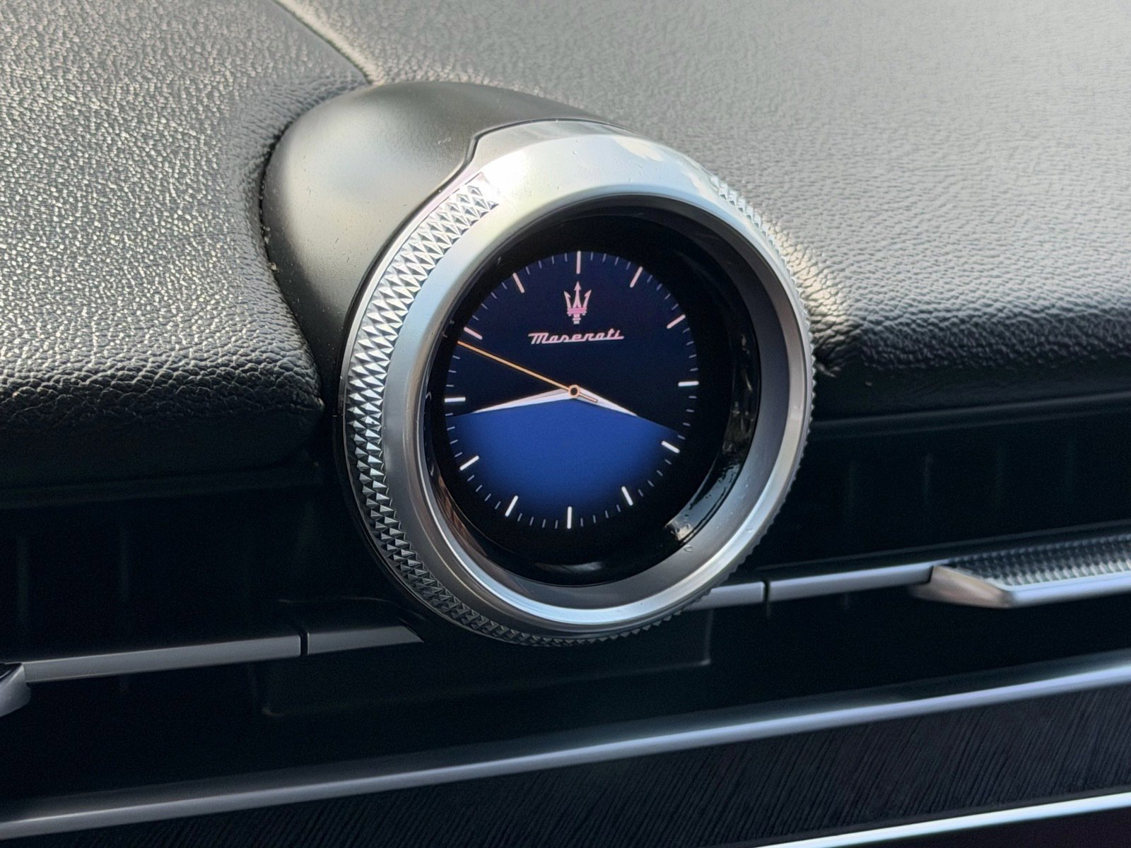 Used 2023 Maserati Grecale GT AWD/4WD image 25
