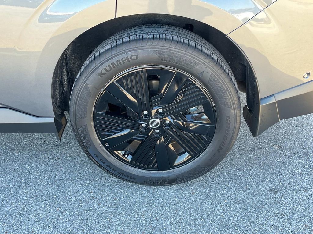 Certified 2025 Nissan Murano SV image 19