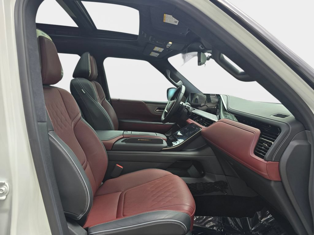 Used 2025 INFINITI QX80 Autograph AWD/4WD image 12