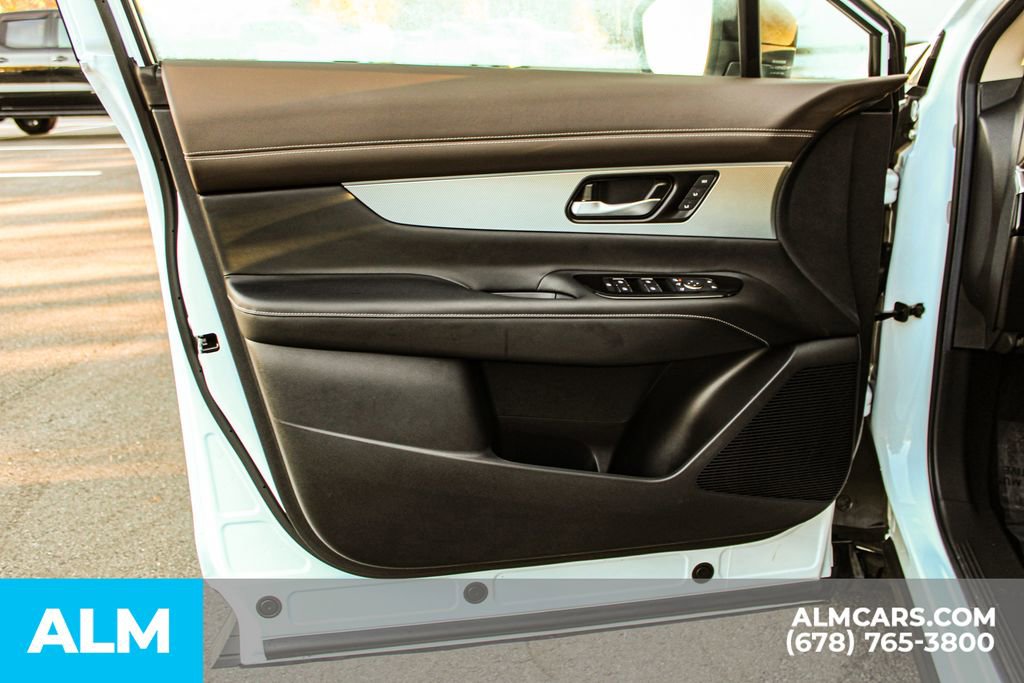 Used 2025 Nissan Murano Platinum w/ Cargo Package image 39