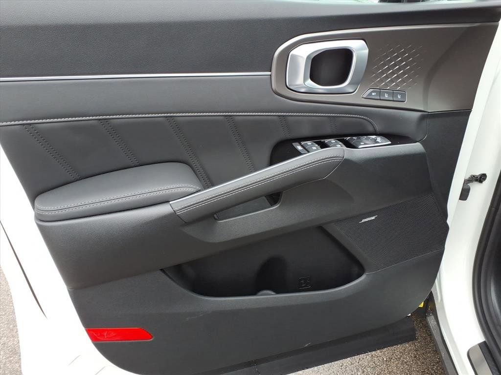 New 2026 Kia Sorento SX Prestige image 11