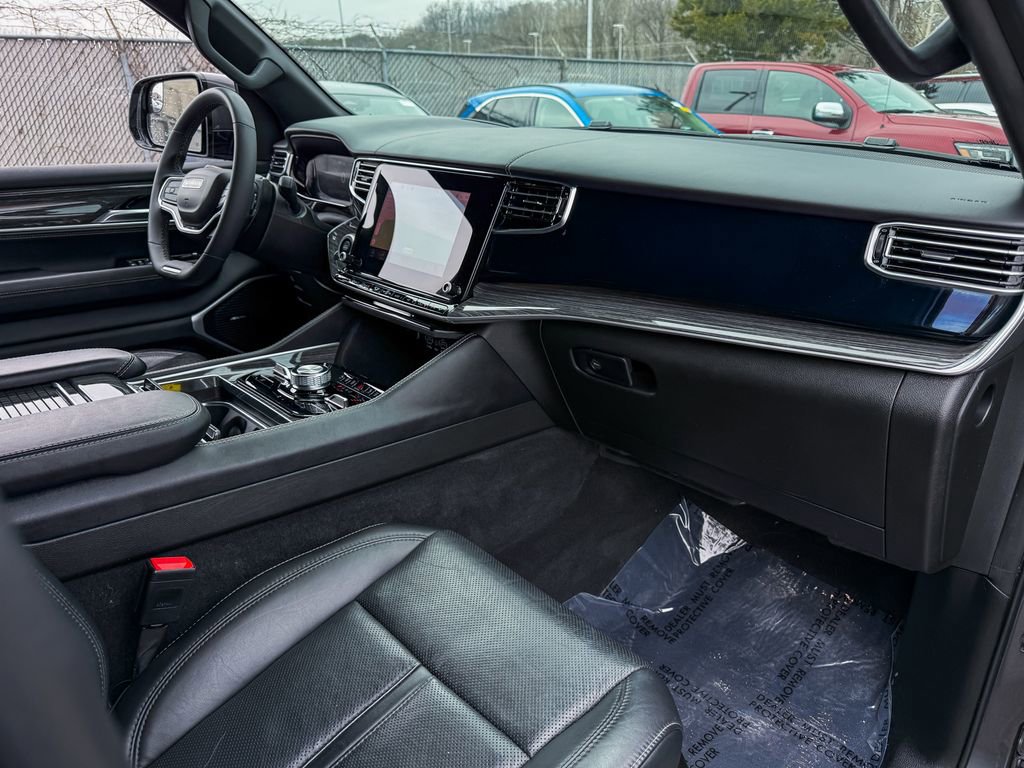 Used 2022 Jeep Wagoneer Series III image 8