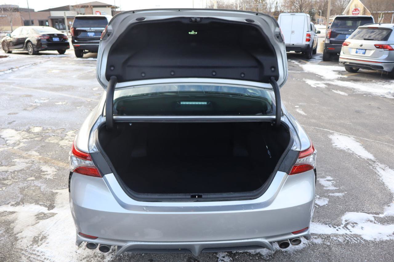 Used 2024 Toyota Camry XSE image 9