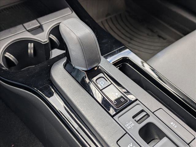 Used 2024 Toyota Prius Limited image 12