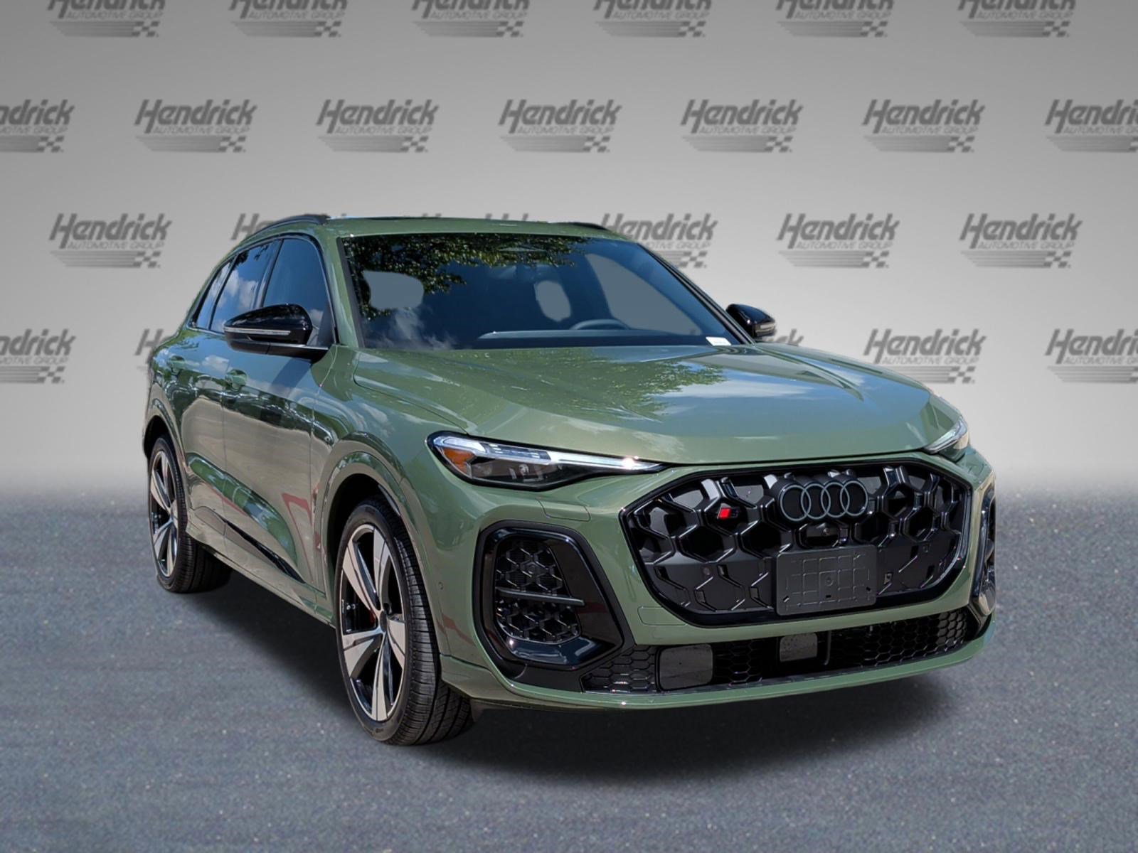 New 2026 Audi SQ5 Prestige image 2