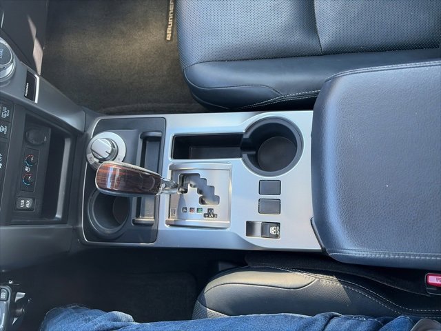 Used 2018 Toyota 4Runner 4WD image 25