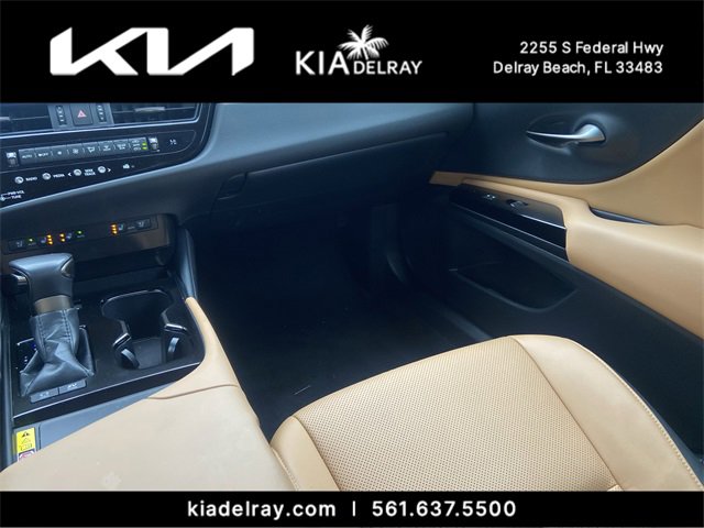 Used 2023 Lexus ES 300h w/ Premium Package image 14