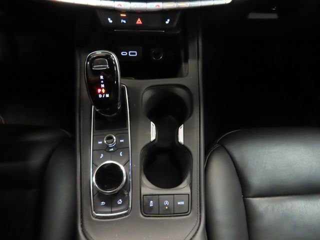 Used 2022 Cadillac XT4 Luxury w/ Cold Weather Package image 27