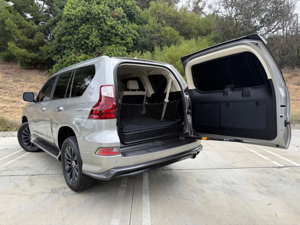 Certified 2022 Lexus GX 460 Premium w/ Accessory Package AWD/4WD image 12