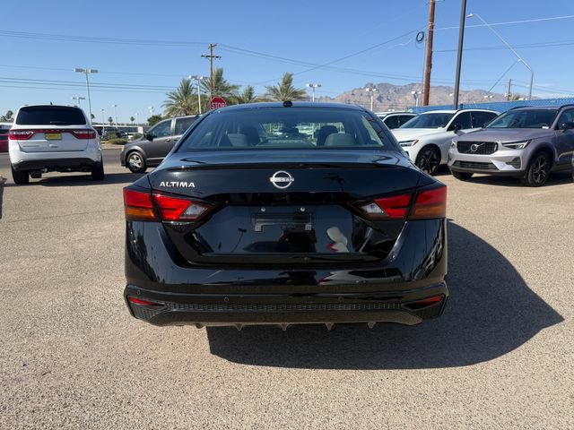 Used 2025 Nissan Altima 2.5 SV FWD image 7