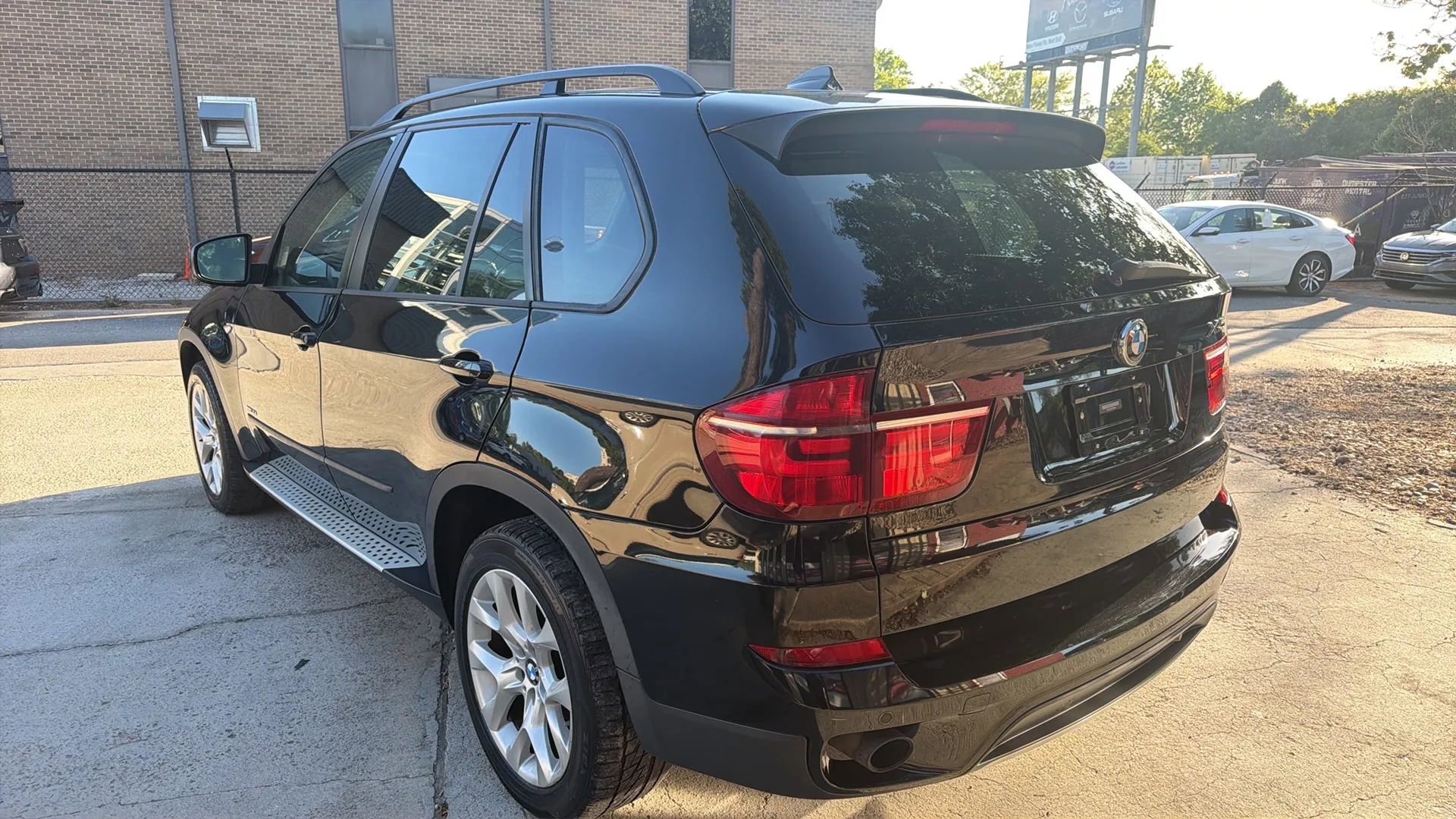 Used 2012 BMW X5 xDrive35i AWD/4WD image 4