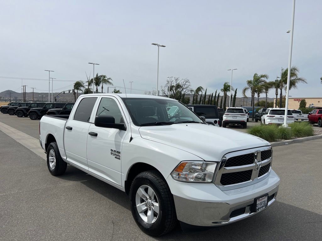 Used 2022 RAM 1500 Classic SLT image 2
