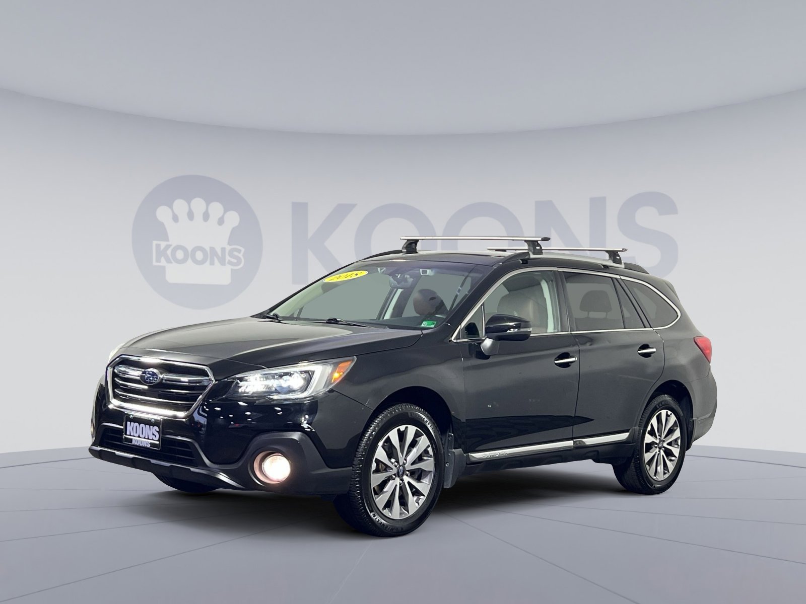Used 2018 Subaru Outback 2.5i Touring image 1