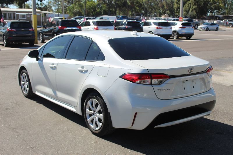 Used 2020 Toyota Corolla LE image 5