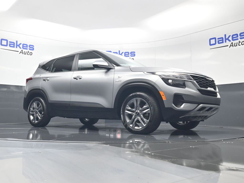 Certified 2023 Kia Seltos LX image 36