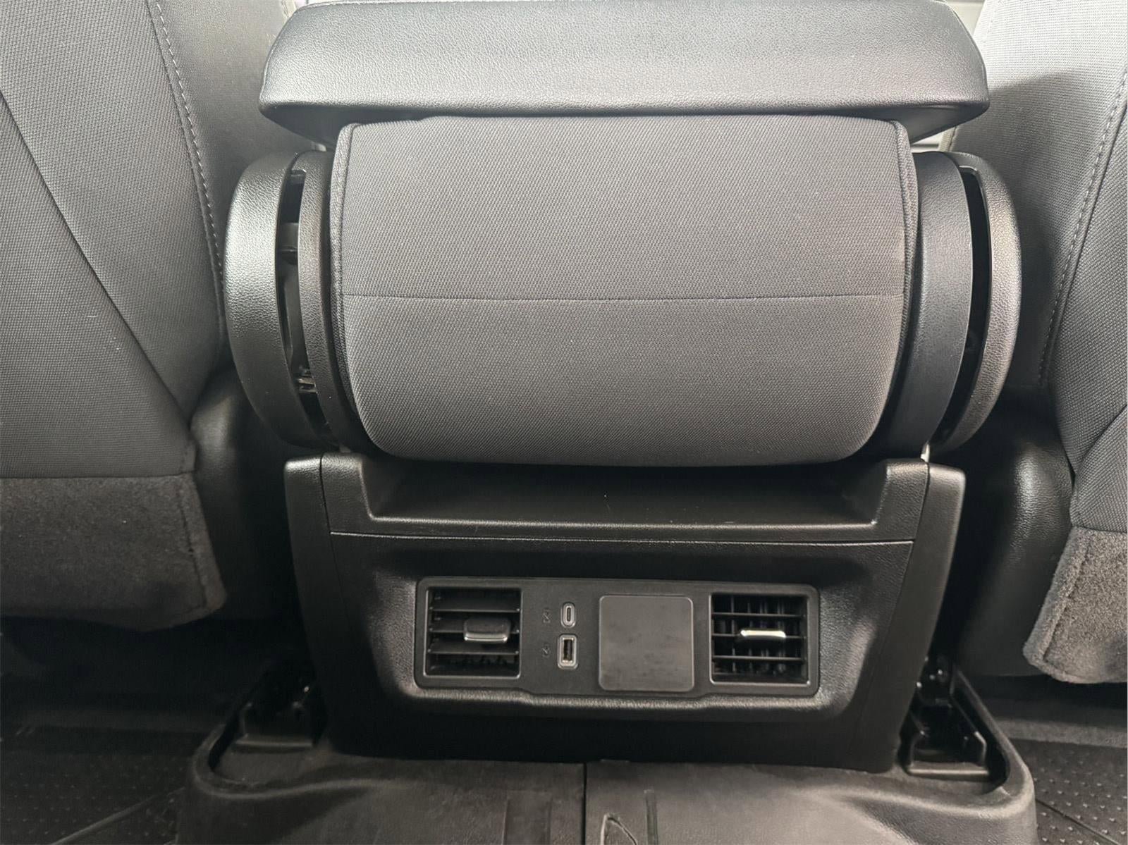 Used 2025 Chevrolet Silverado 1500 Custom AWD/4WD image 28