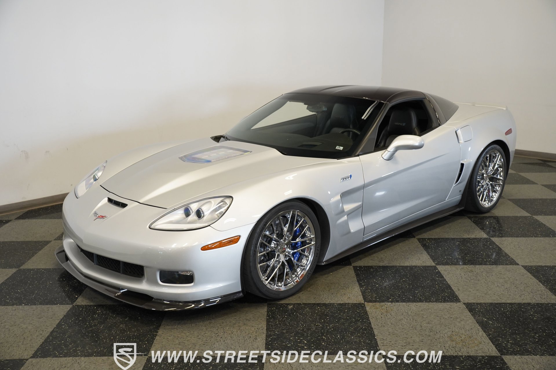 Used 2009 Chevrolet Corvette ZR1 w/ Preferred Equipment Group image 7