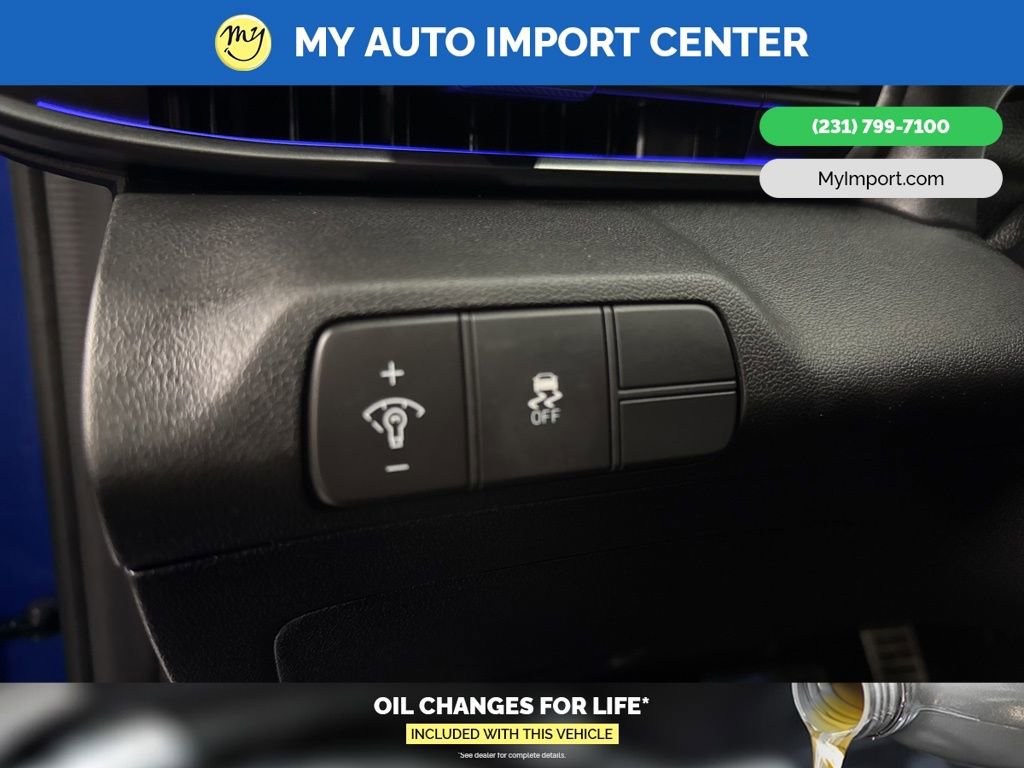 Used 2025 Hyundai Elantra N Base w/ Cargo Package image 14