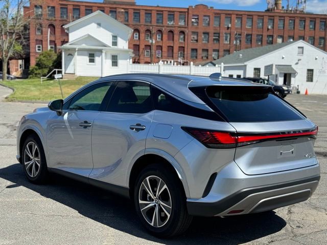 Used 2025 Lexus RX 350 Premium w/ Accessory Package AWD/4WD image 8