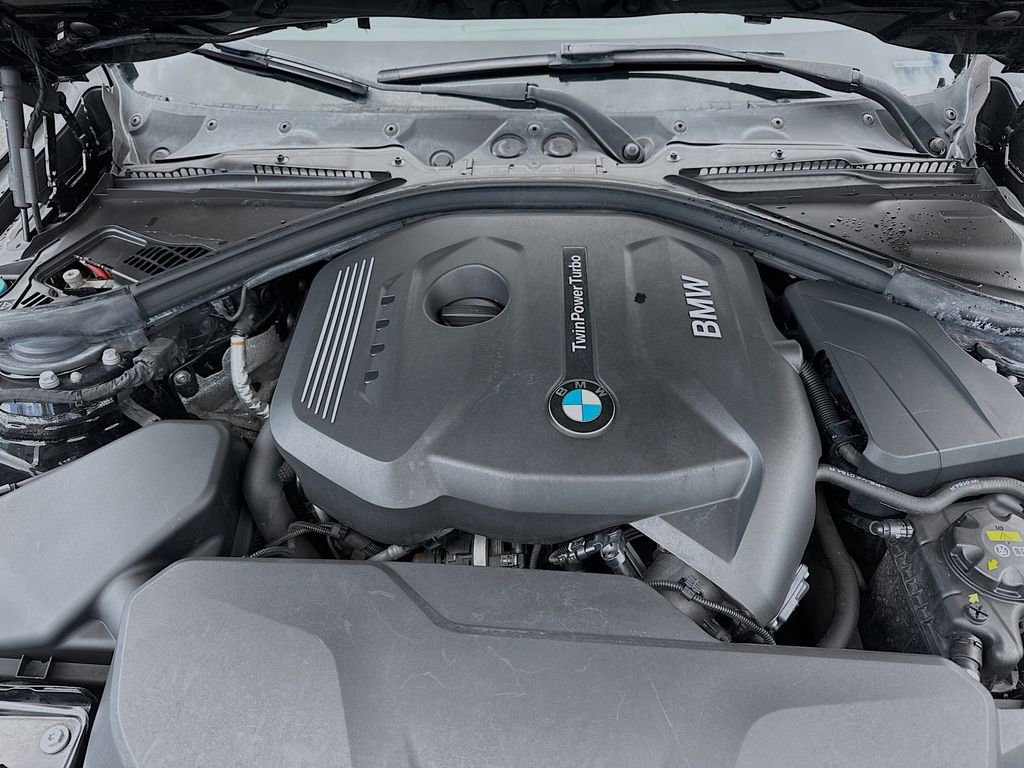 Used 2018 BMW 330i Sedan RWD image 32