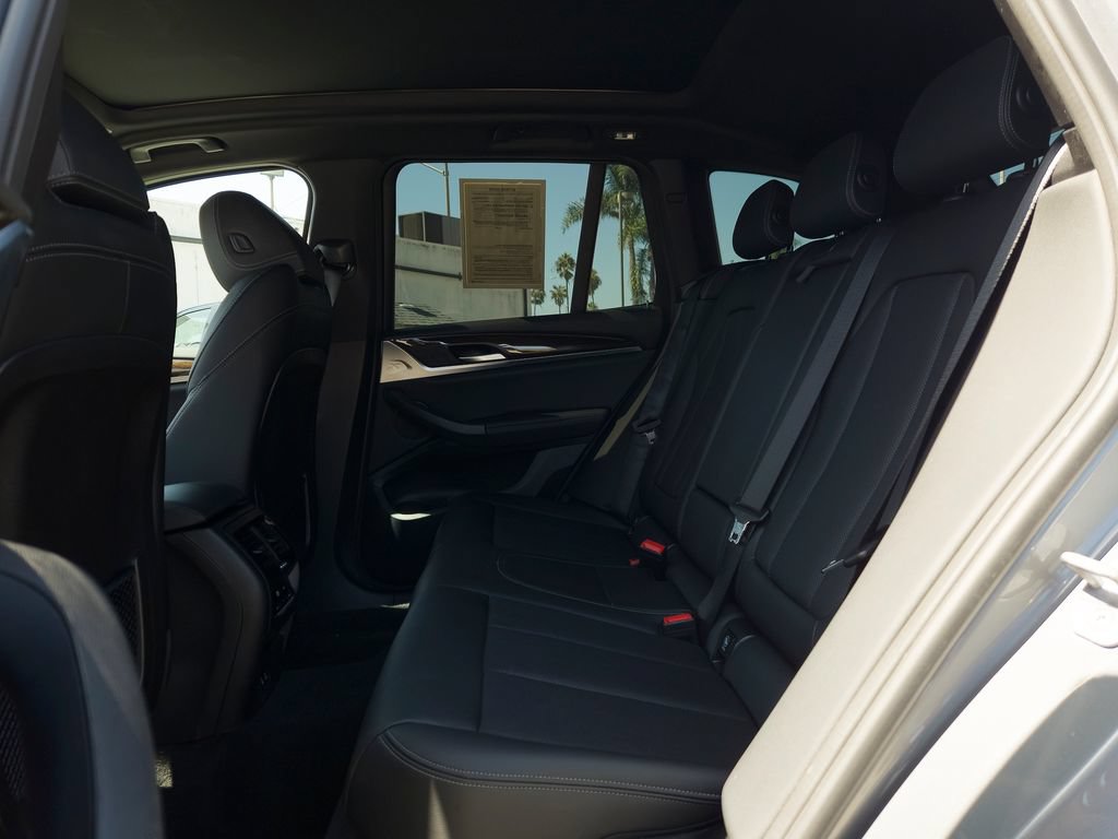 Used 2024 BMW X3 sDrive30i w/ Convenience Package RWD image 9