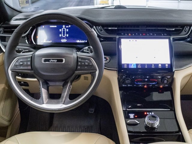 Certified 2023 Jeep Grand Cherokee L Limited w/ Black Appearance Package image 11