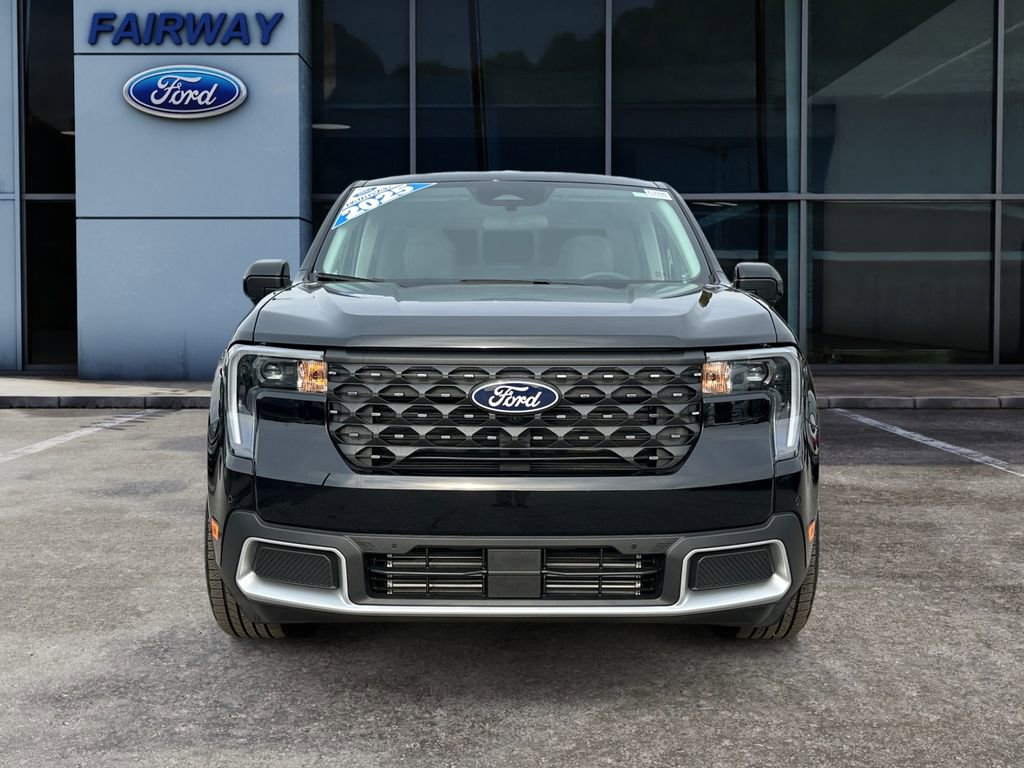 Used 2025 Ford Maverick Lariat image 3