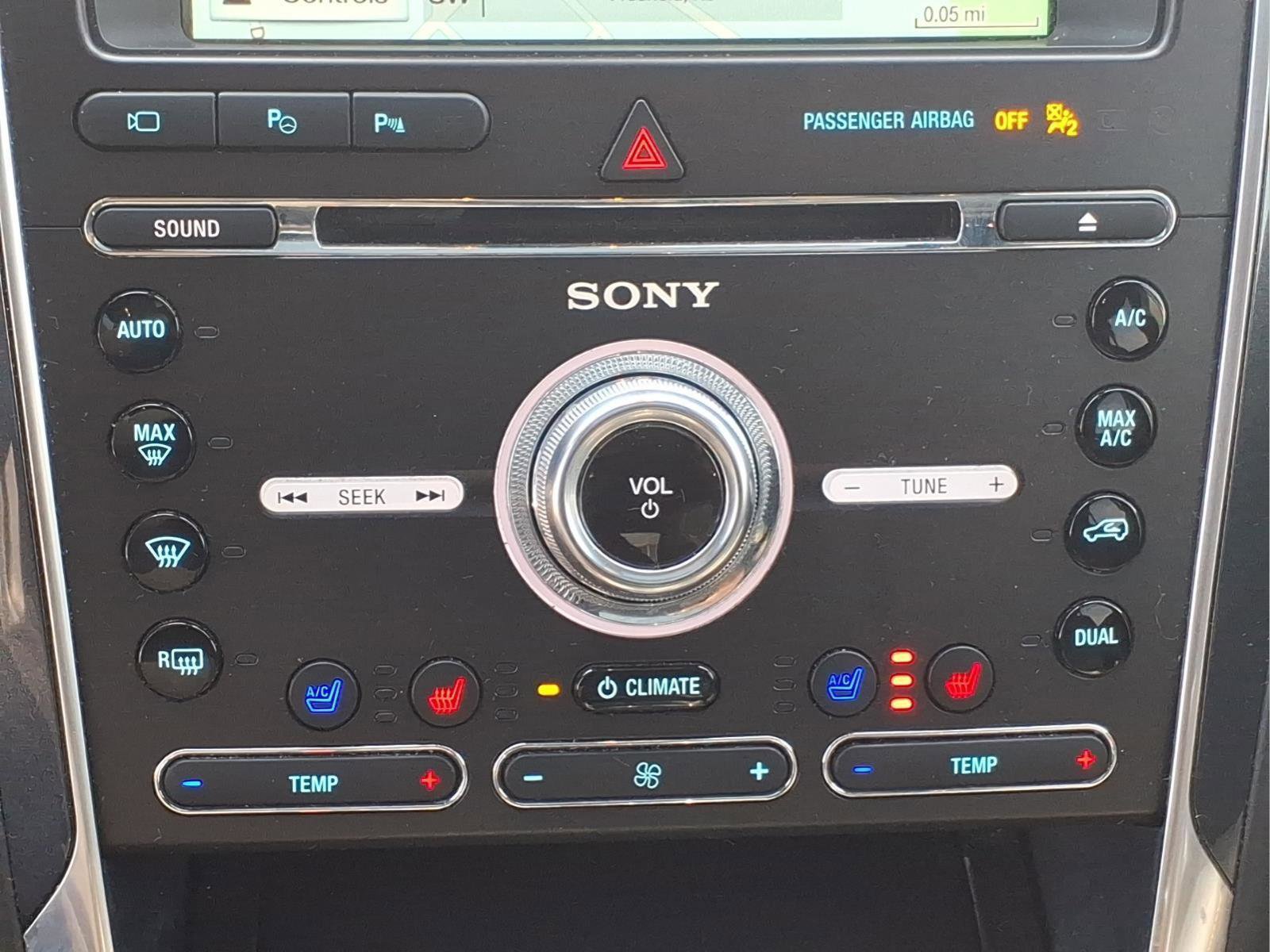 Used 2018 Ford Explorer Platinum image 9